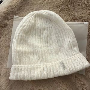 NWT love your melon white cashmere ribbed beanie